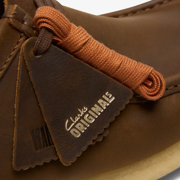 Clarks Wallabee< Wallabees