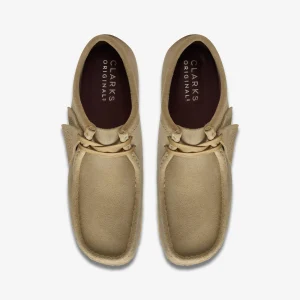 Clarks Wallabee< Wallabees