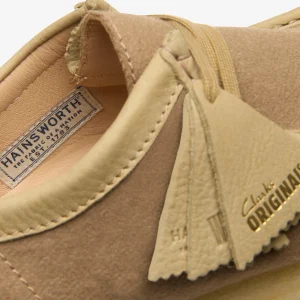 Clarks Wallabee< Wallabees