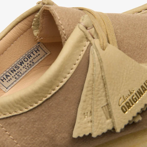 Clarks Wallabee< Wallabees