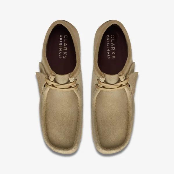 Clarks Wallabee< Wallabees