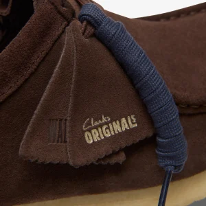Clarks Wallabee< Wallabees
