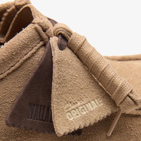 Clarks Wallabee< Wallabees