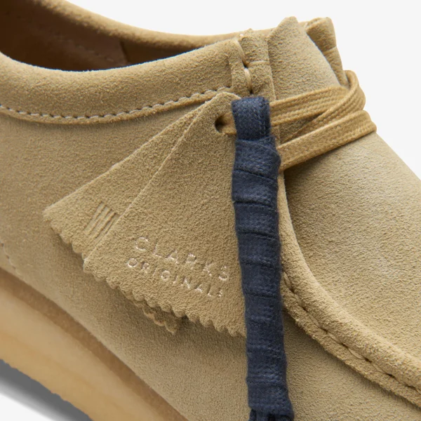 Clarks Wallabee< Wallabees