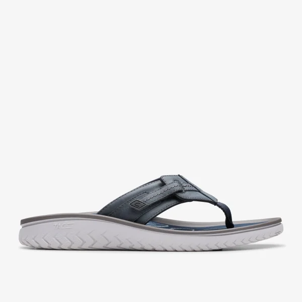 Clarks Wesley Sun< Sandals & Flip Flops