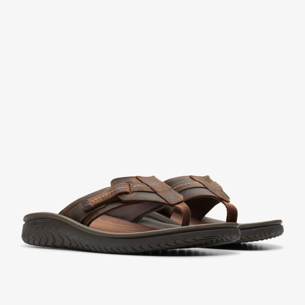 Clarks Wesley Sun< Sandals & Flip Flops