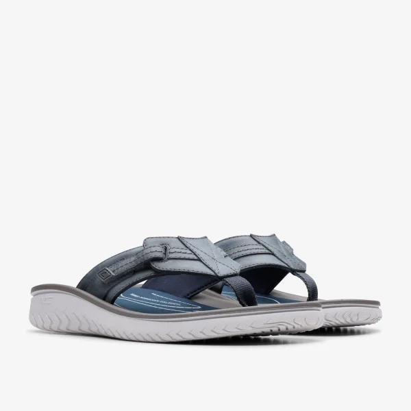 Clarks Wesley Sun< Sandals & Flip Flops