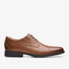 Clarks Whiddon Cap< Dress Shoes