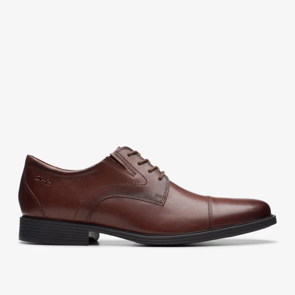Clarks Whiddon Cap< Dress Shoes