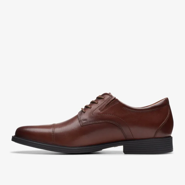 Clarks Whiddon Cap< Dress Shoes