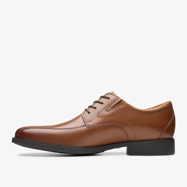 Clarks Whiddon Pace< Dress Shoes
