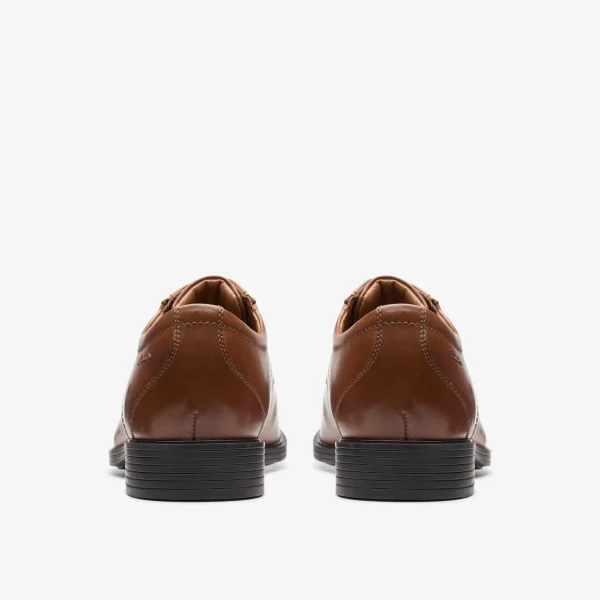 Clarks Whiddon Pace< Dress Shoes