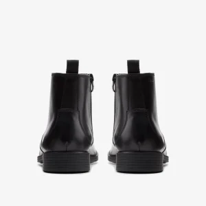 Clarks Whiddon Zip< Boots | Dress Shoes
